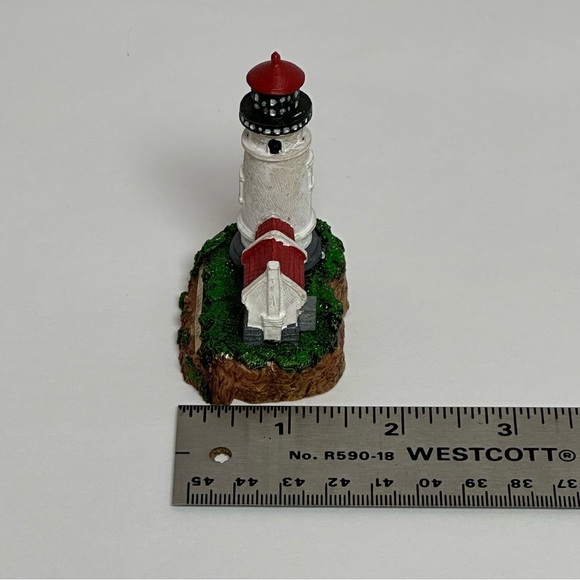 Heceta Head Oregon Lighthouse Figurine Collectible 3 in Tall - Picture 8 of 8